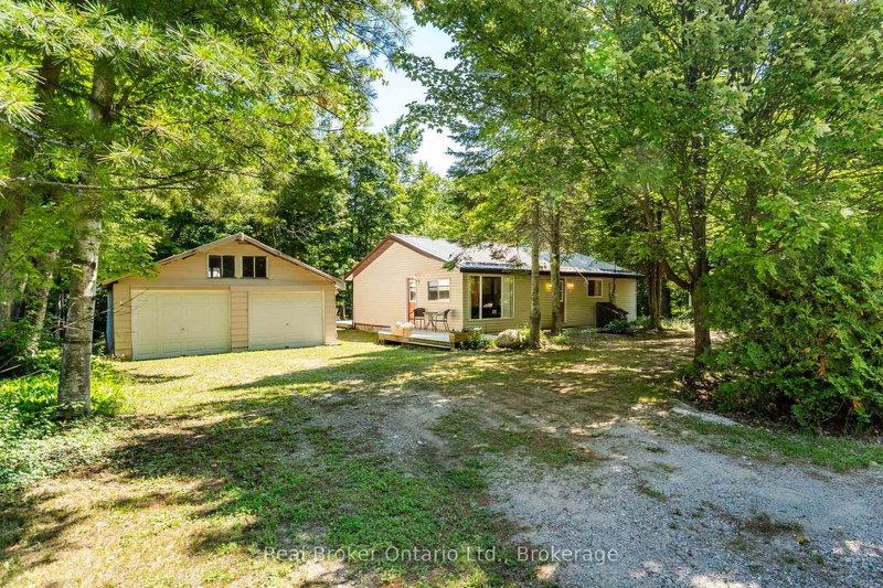 2141 Champlain Road