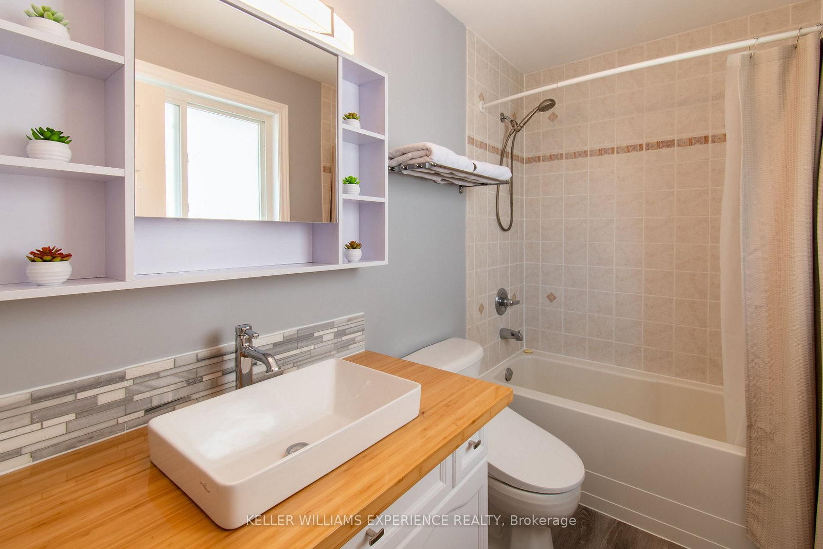 57 Parisian Crescent • Barrie, ON photo 14