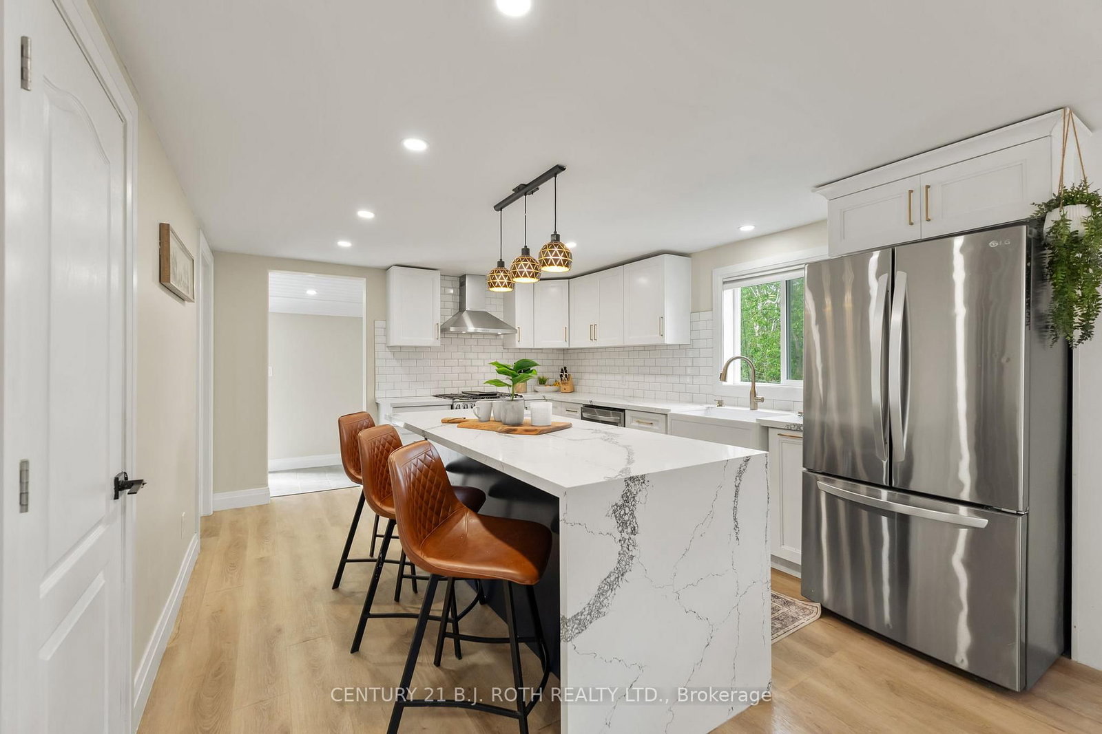 390 Arthur Street • Orillia, ON photo 10