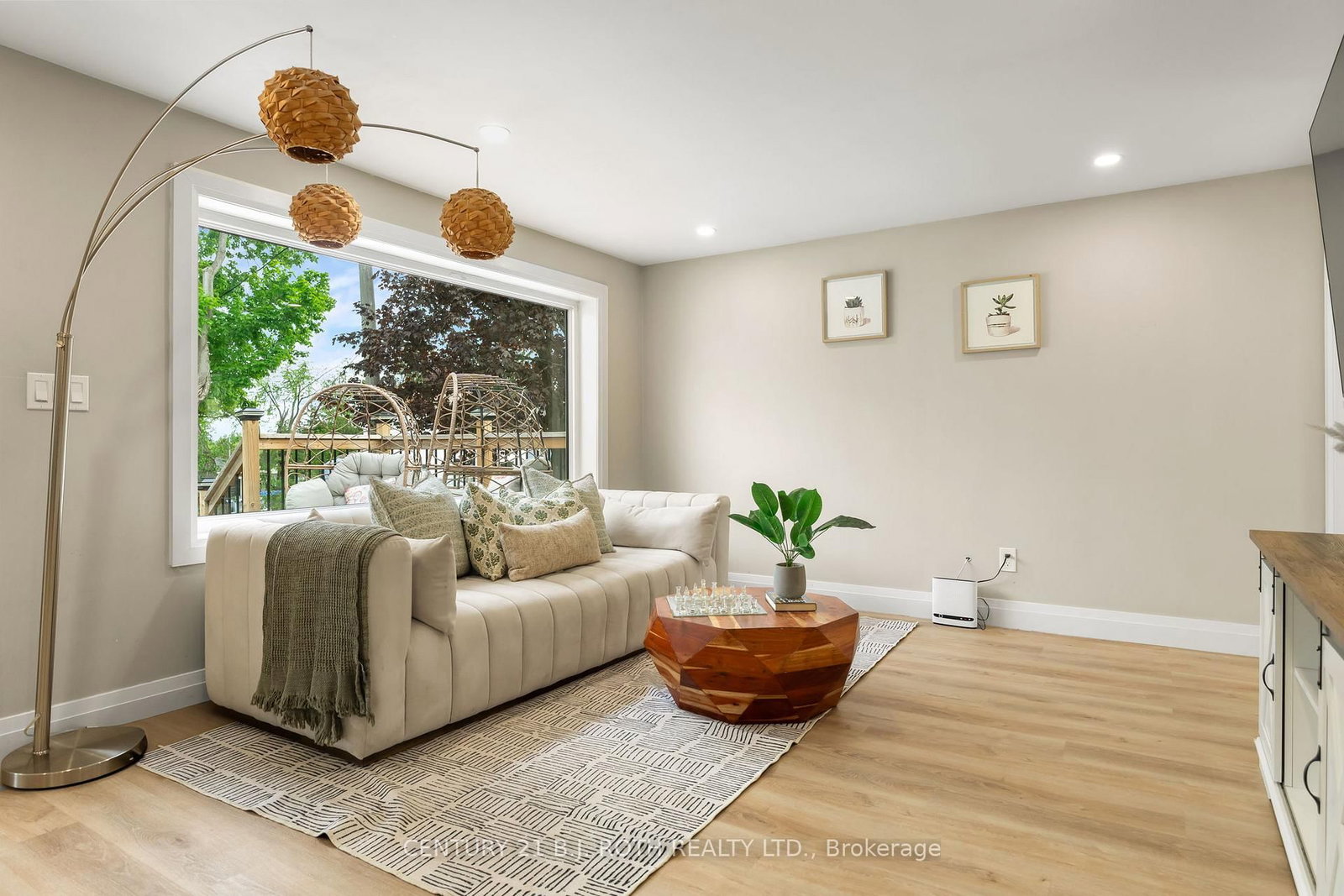 390 Arthur Street • Orillia, ON photo 17