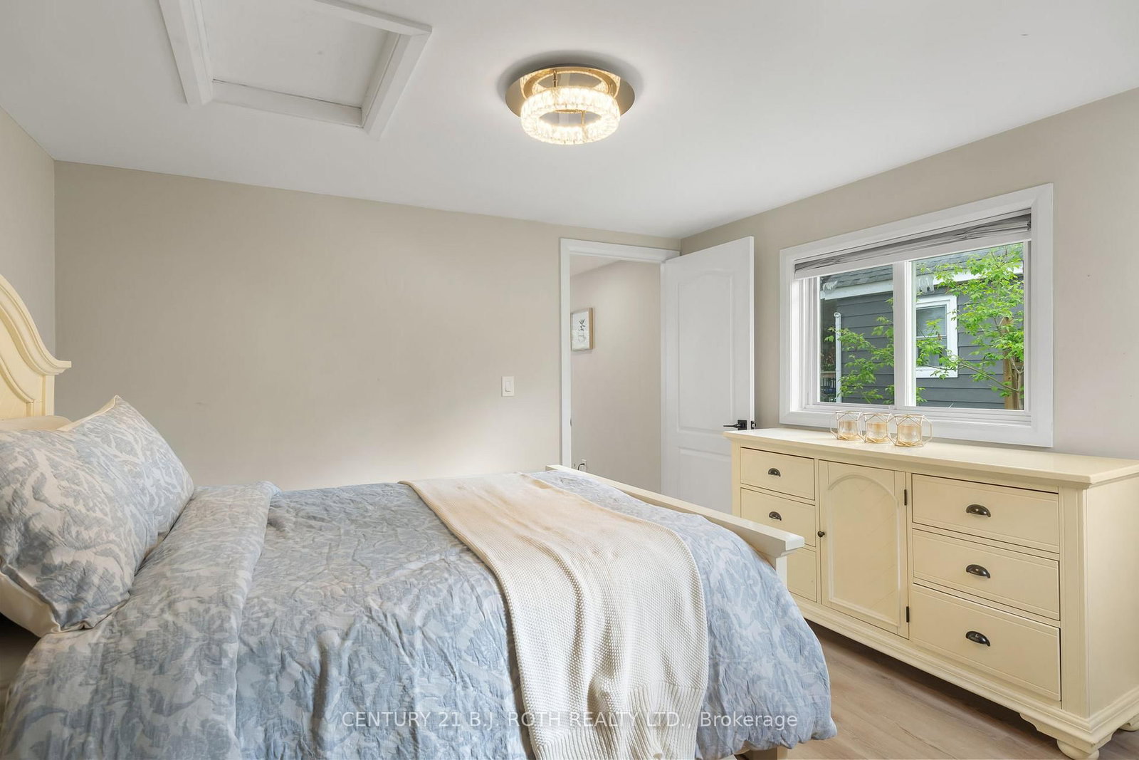 390 Arthur Street • Orillia, ON photo 24