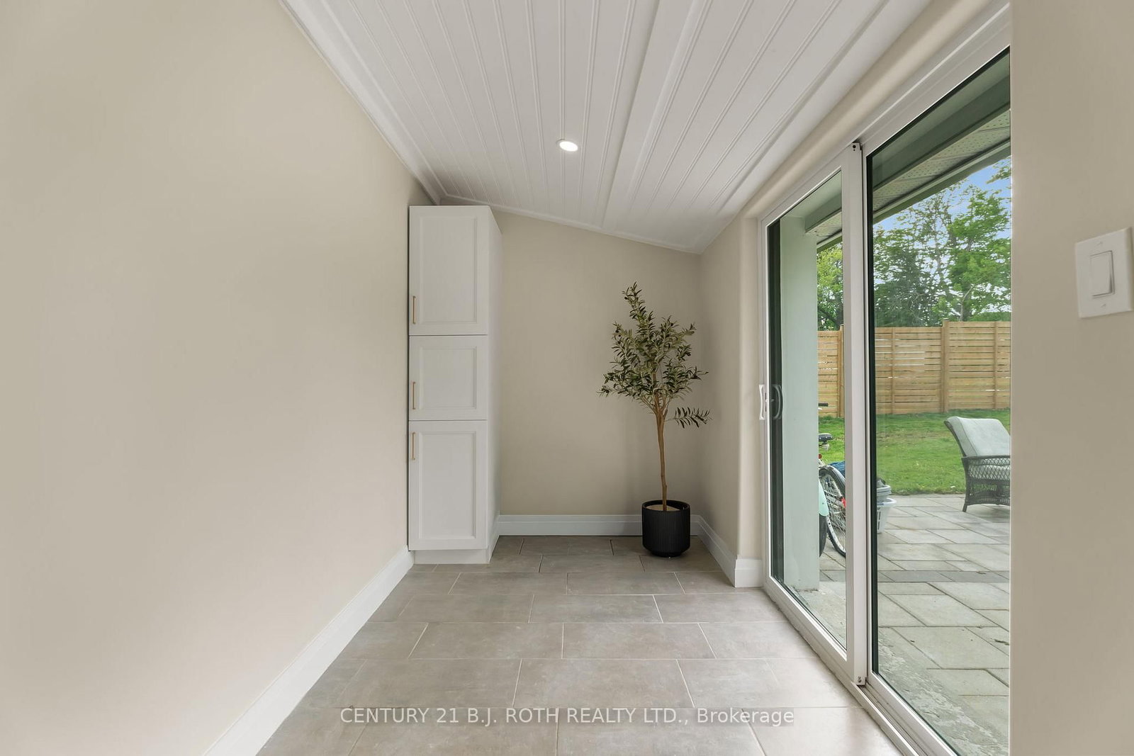 390 Arthur Street • Orillia, ON photo 28