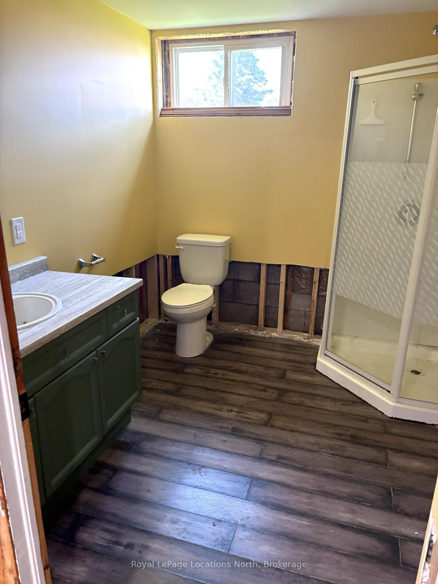 2 Lynn Street • Tiny, ON photo 22