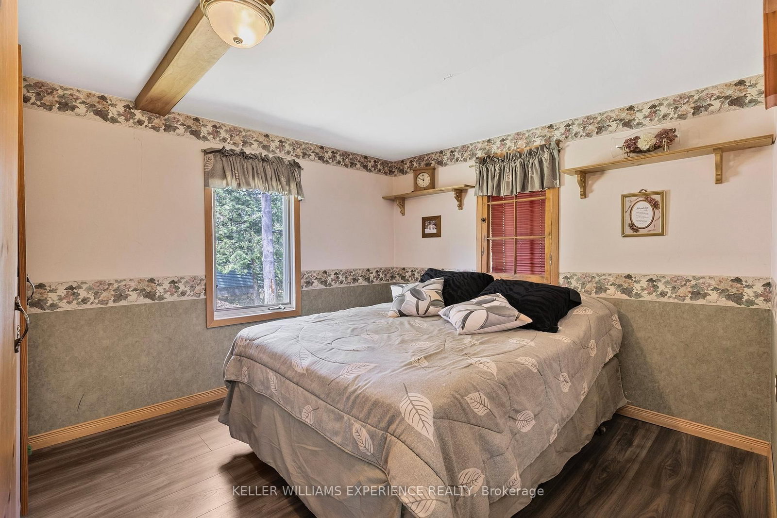 10 Simcoe Road • Oro-Medonte, ON photo 10