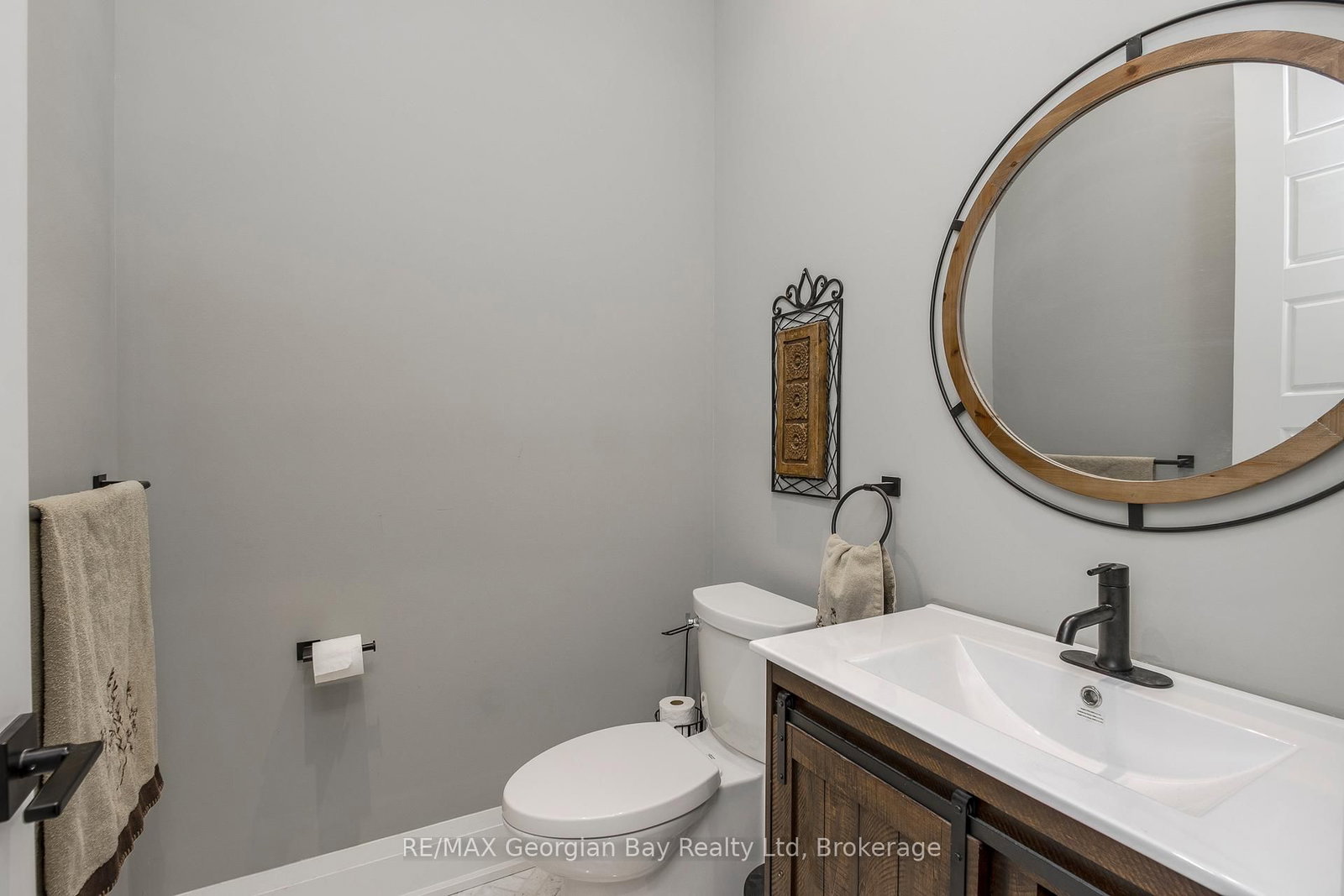 6 Caldwell Drive • Oro-Medonte, ON photo 27