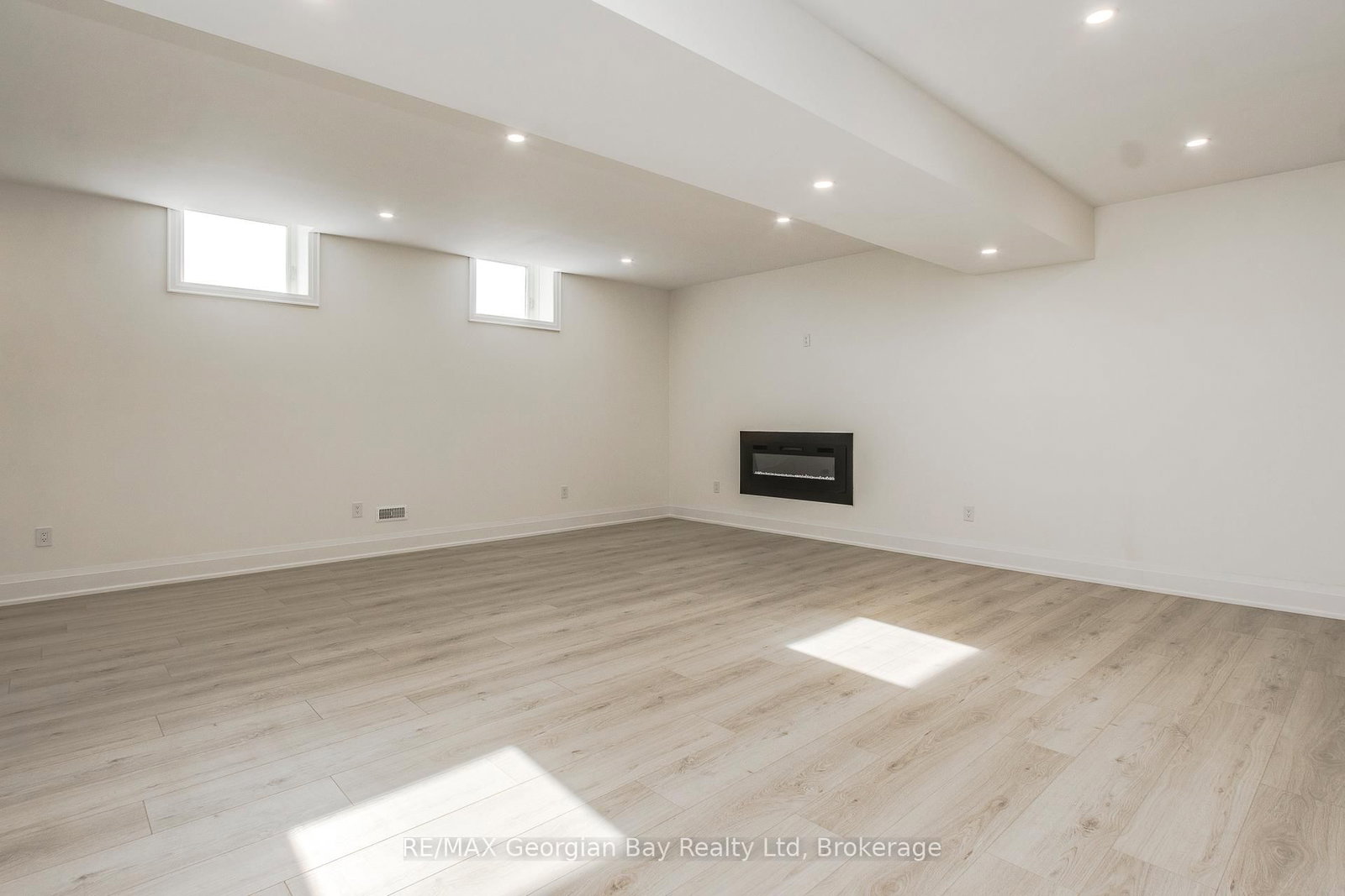 6 Caldwell Drive • Oro-Medonte, ON photo 36