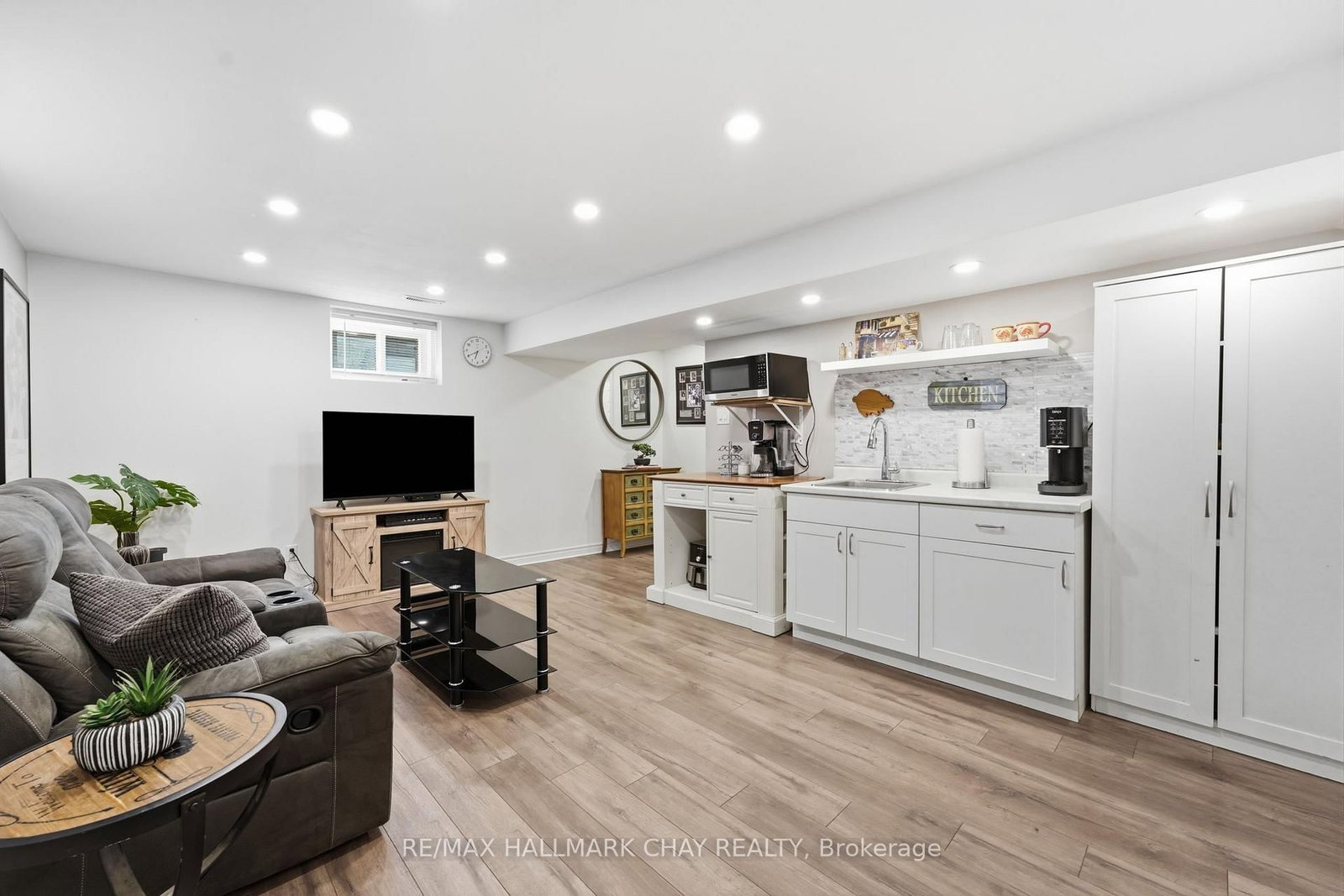 228 Wessenger Drive • Barrie, ON photo 26
