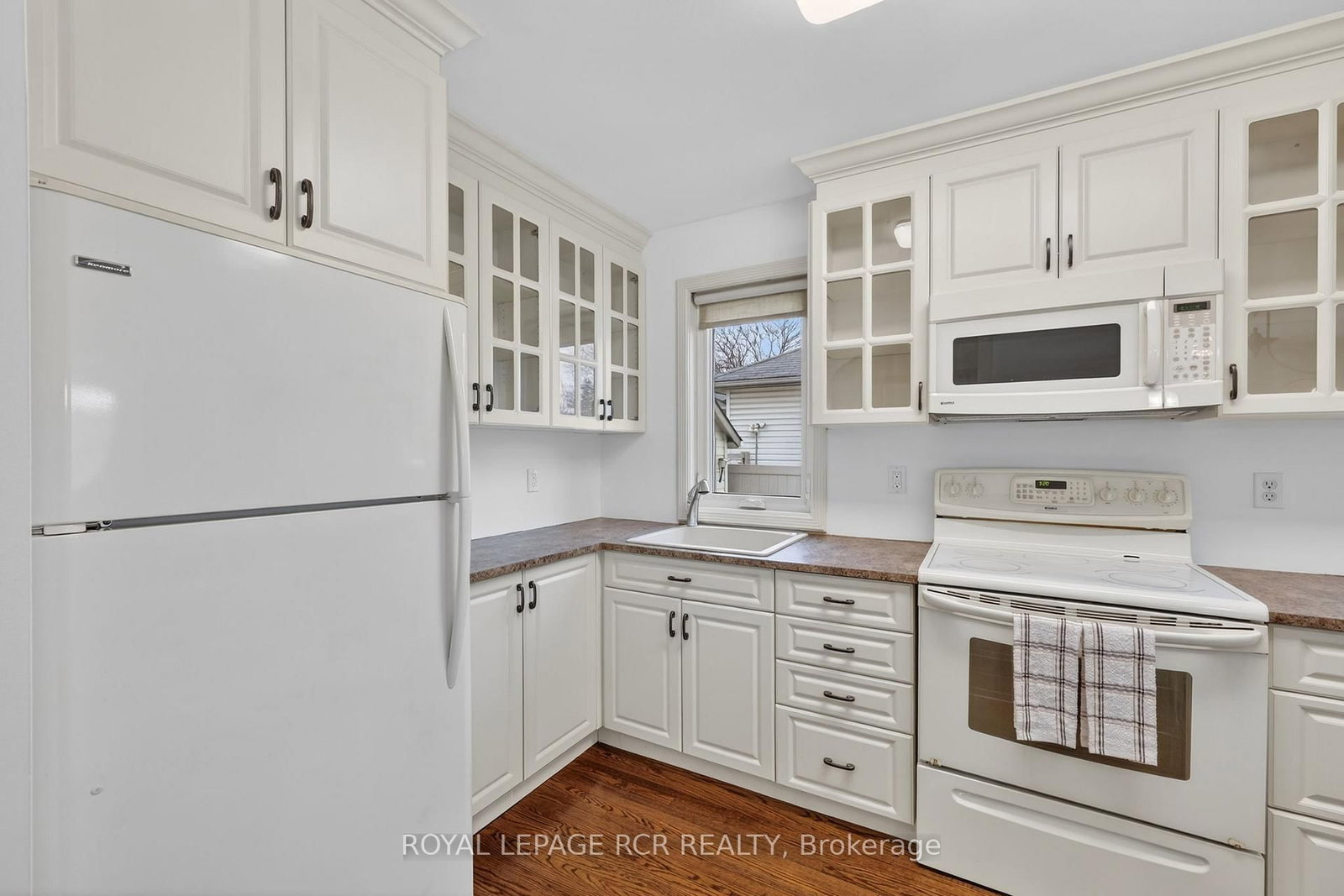 65 Donald Street • Barrie, ON photo 12