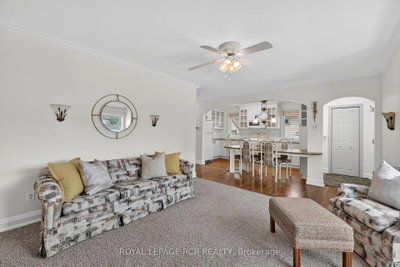65 Donald Street • Barrie, ON photo 9