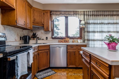 5498 Fawn Bay Road • Ramara, ON photo 9
