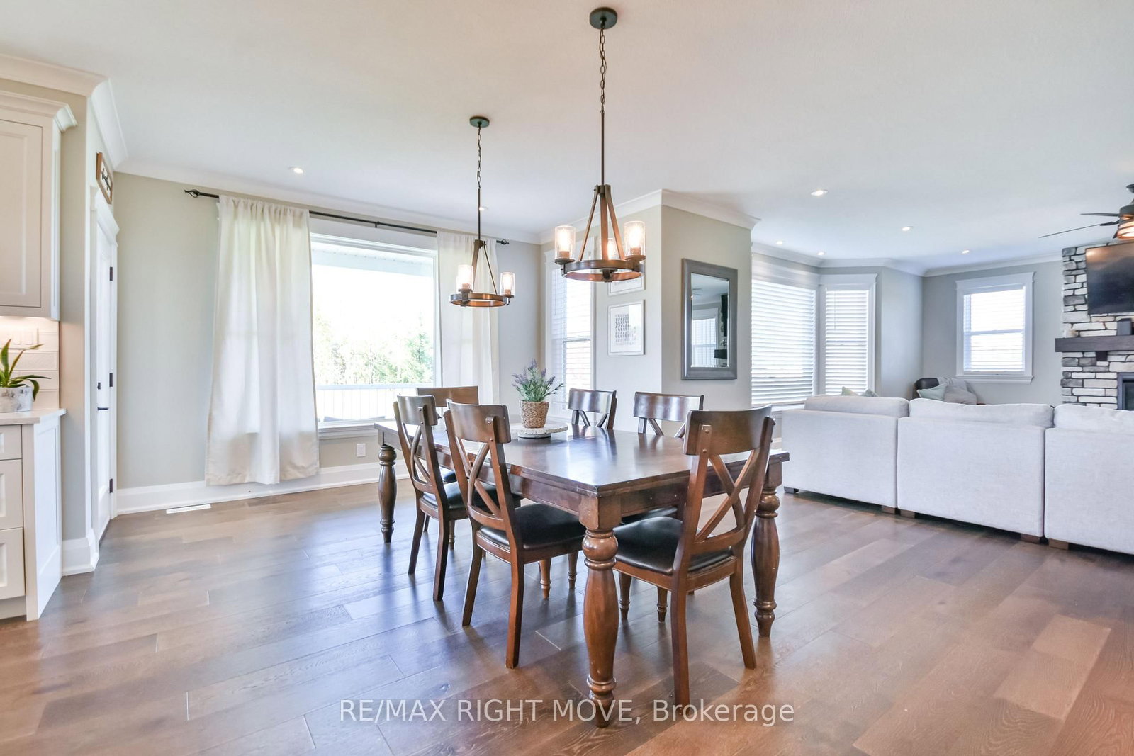 2448 Stockdale Road • Severn, ON photo 13