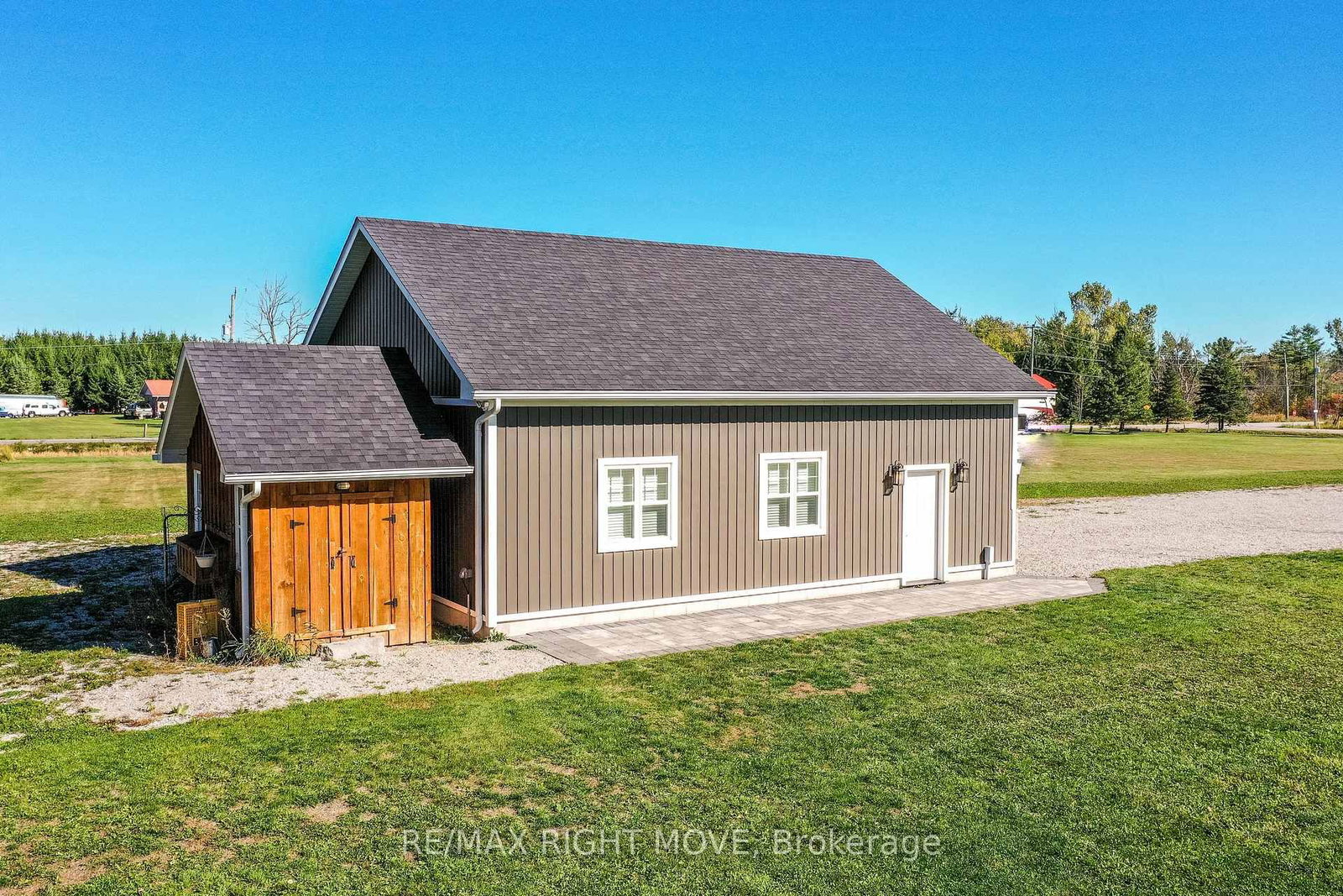 2448 Stockdale Road • Severn, ON photo 43