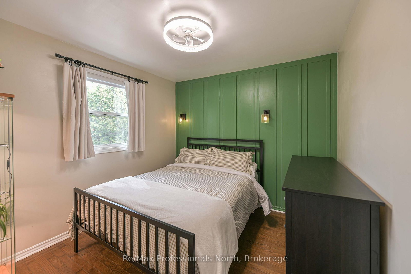 817 Eighth Avenue • Tay, ON photo 32
