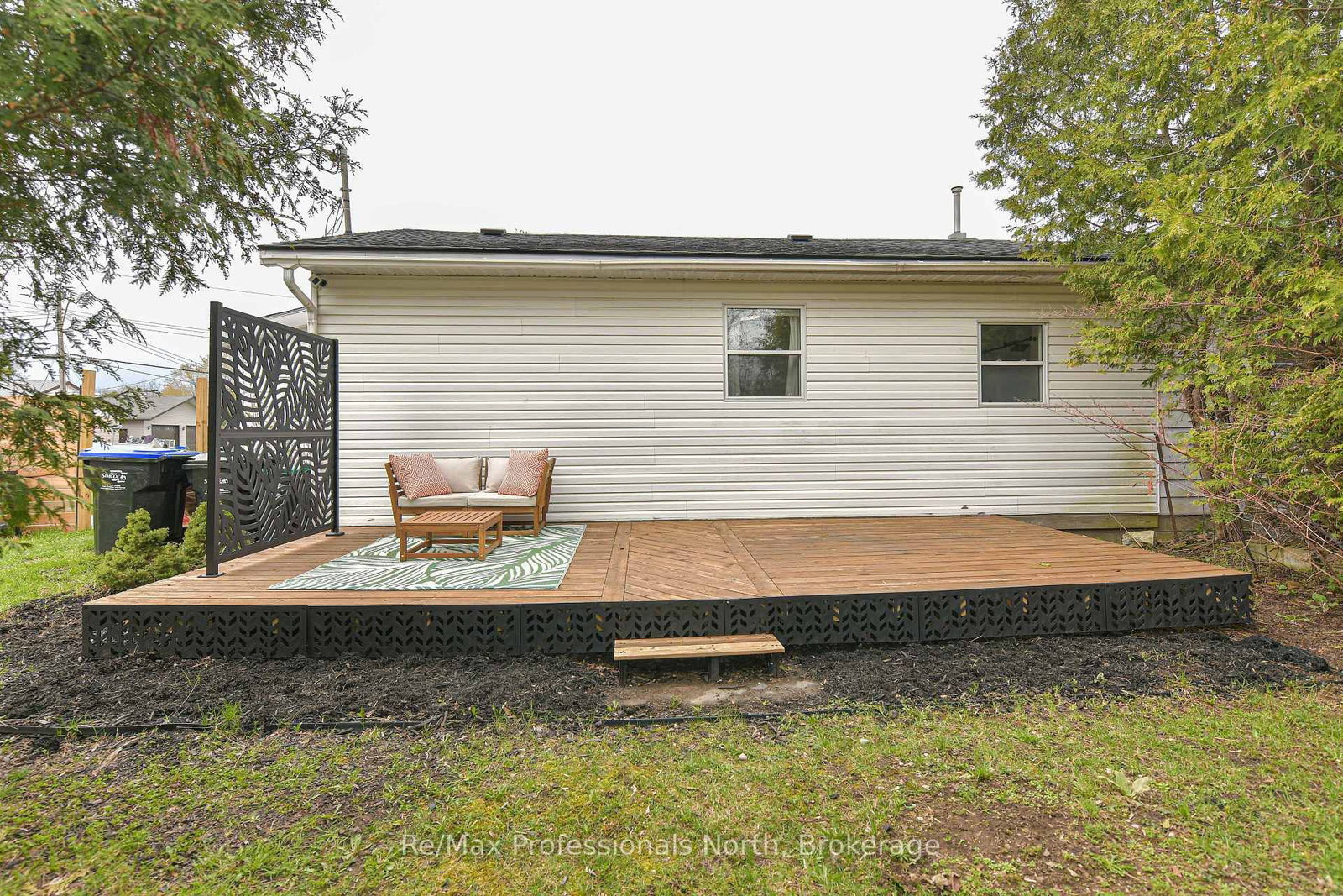 817 Eighth Avenue • Tay, ON photo 9