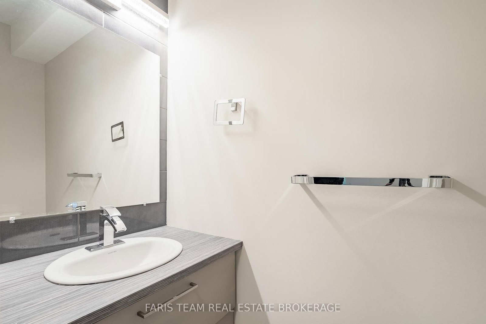 33 Sheppard Drive • Tay, ON photo 15