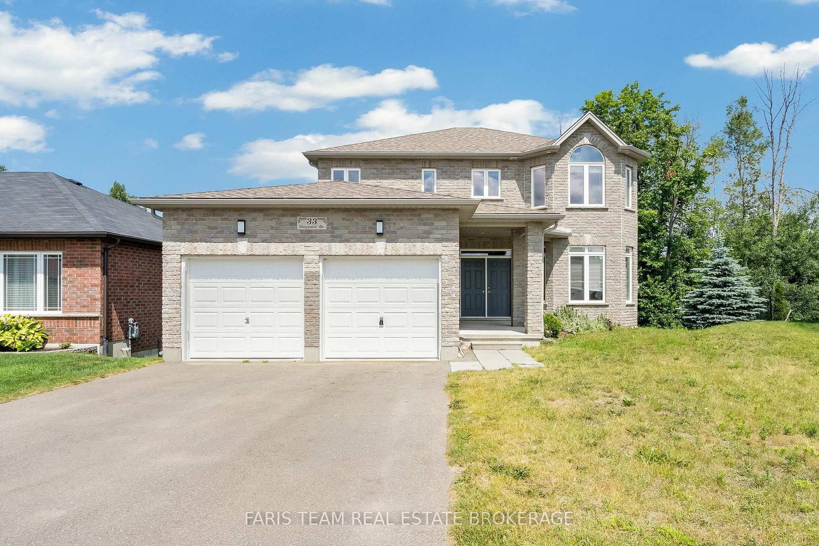 33 Sheppard Drive • Tay, ON photo 2