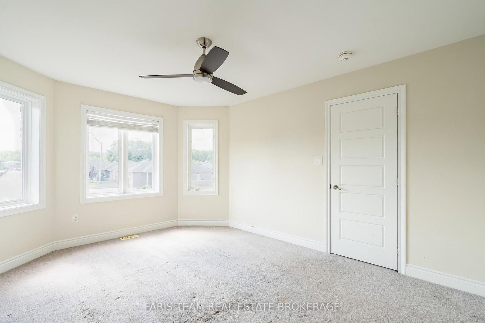 33 Sheppard Drive • Tay, ON photo 25