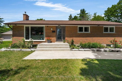 12 Francis Road — photo 3