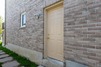 61 Mcintyre Drive — photo 4