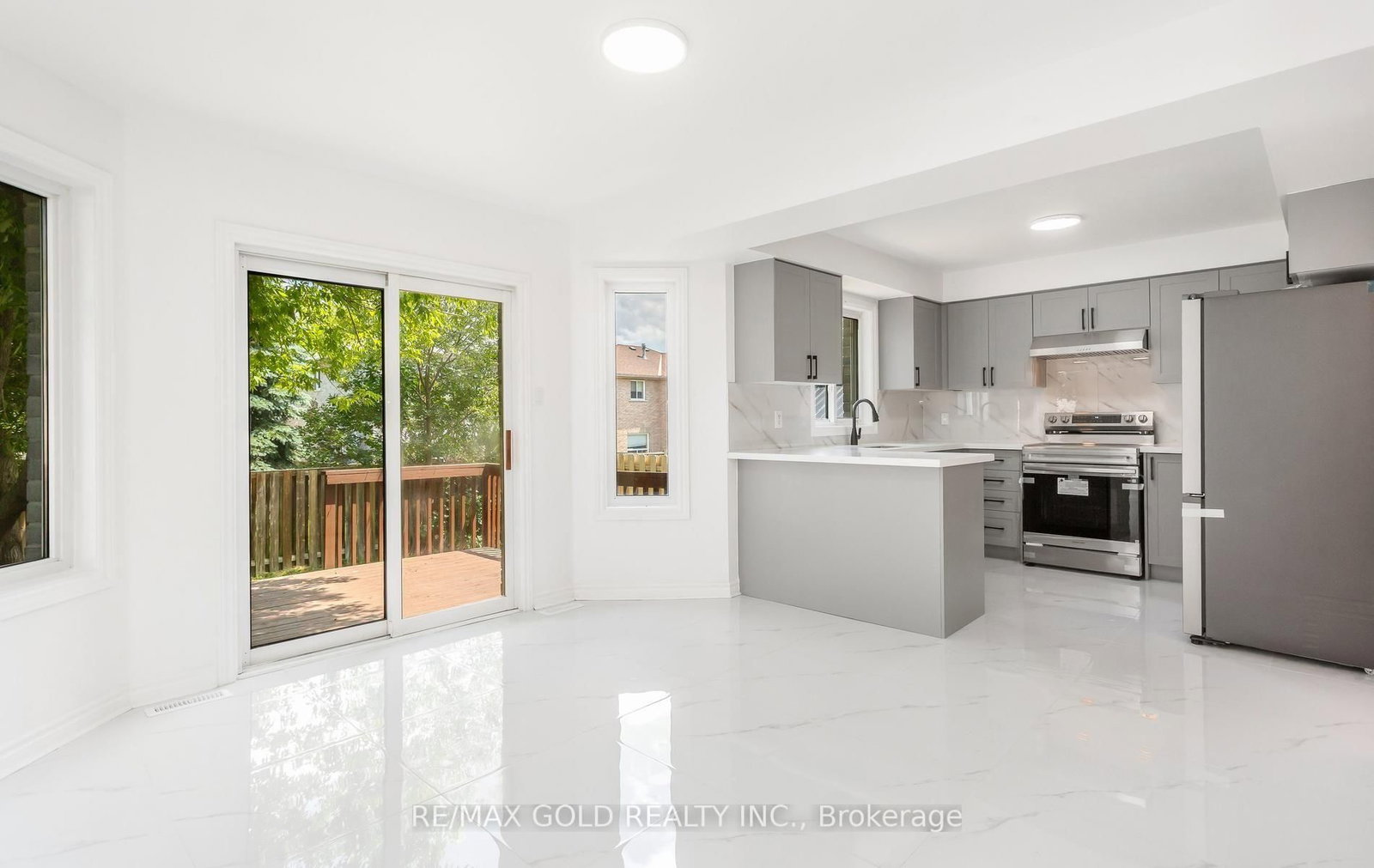 123 Ruffet Drive • Barrie, ON photo 14