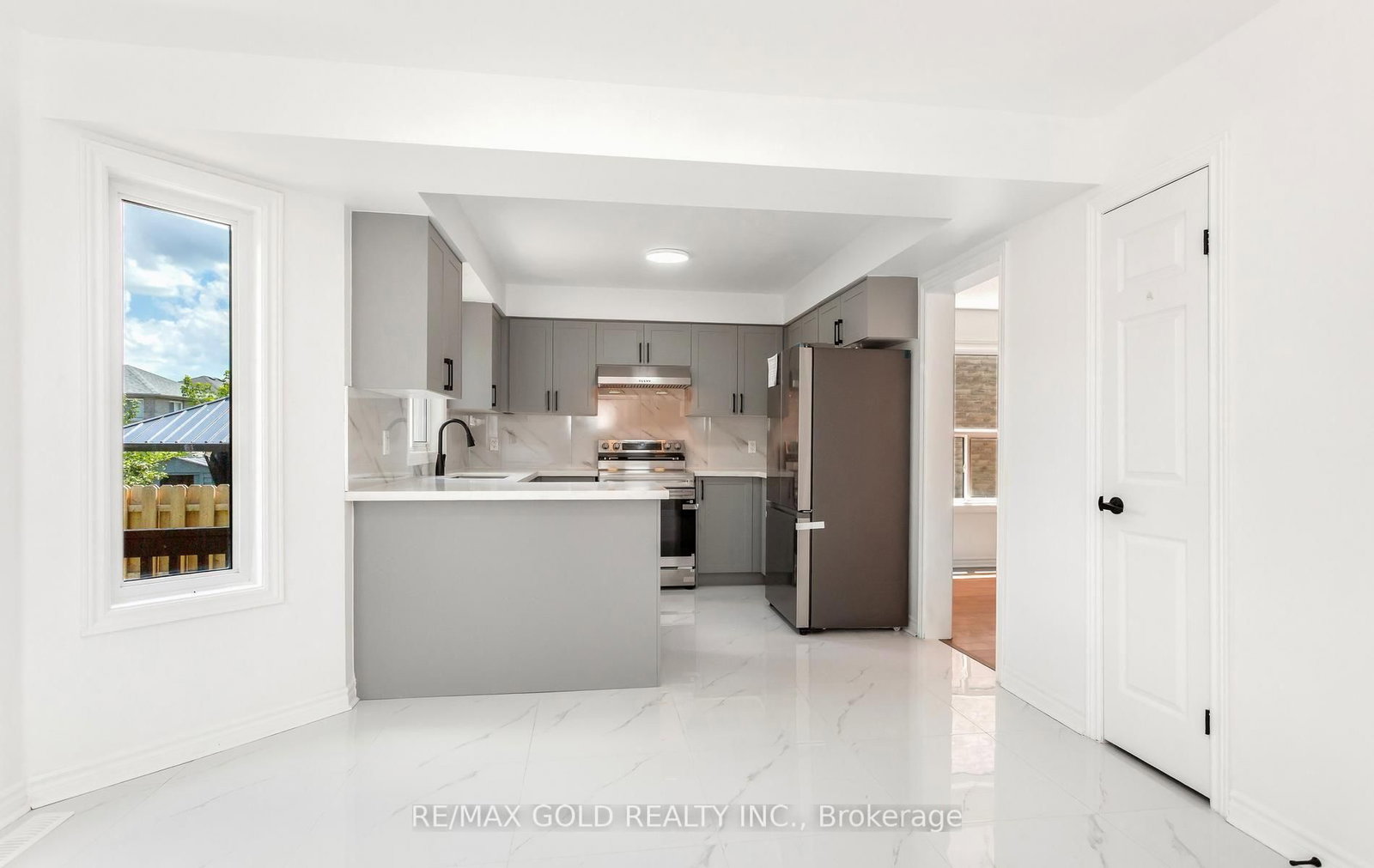 123 Ruffet Drive • Barrie, ON photo 16