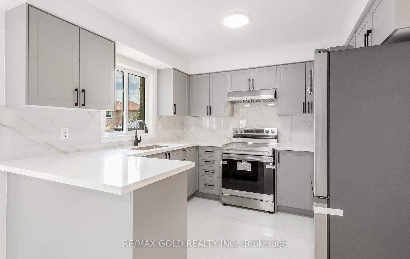 123 Ruffet Drive • Barrie, ON photo 19