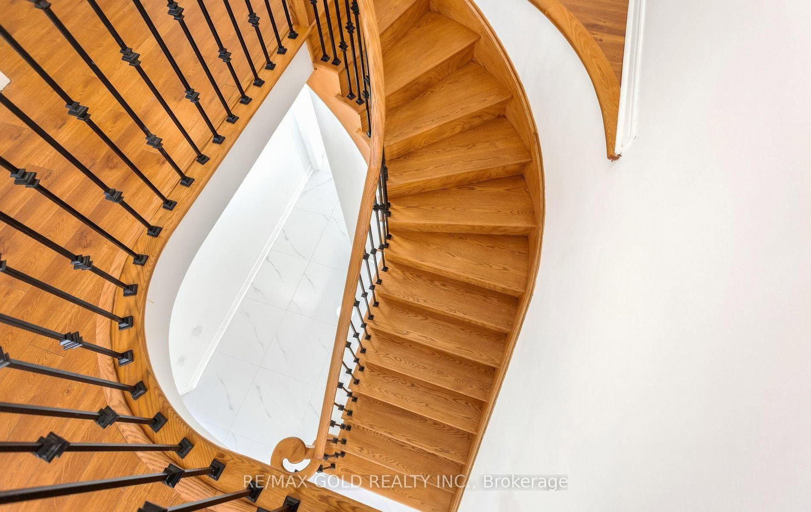123 Ruffet Drive • Barrie, ON photo 27