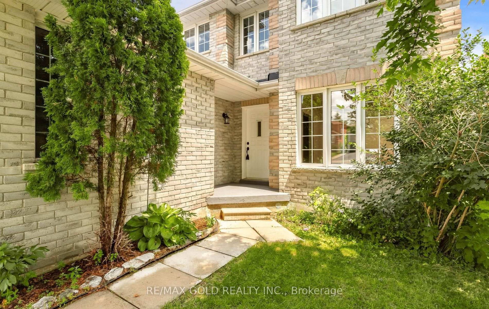 123 Ruffet Drive • Barrie, ON photo 4