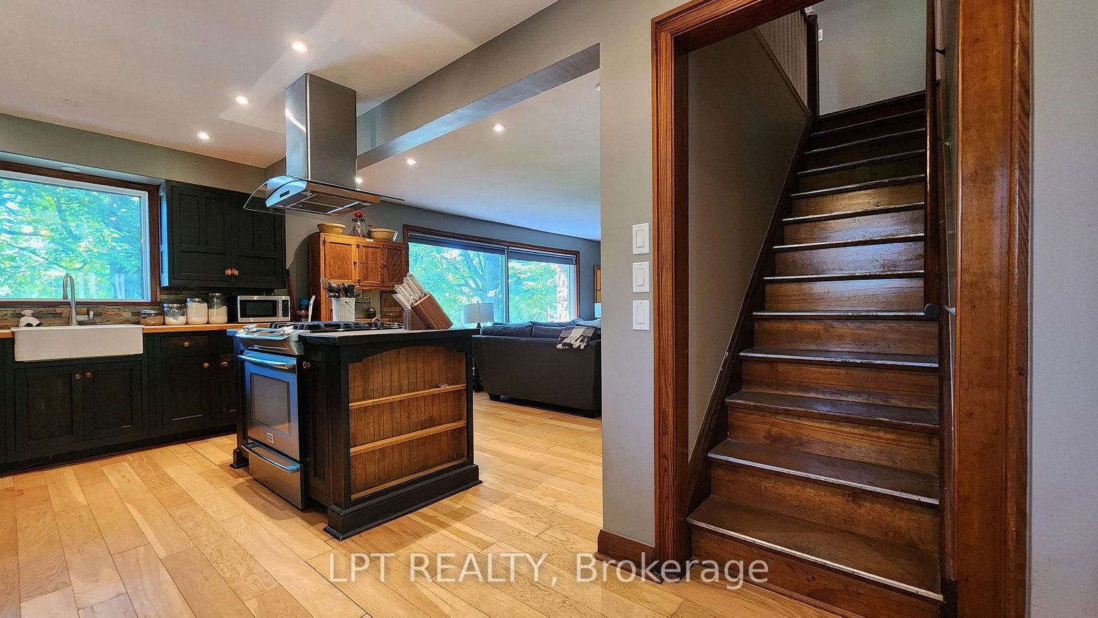 1644 Ridge Road E • Oro-Medonte, ON photo 11