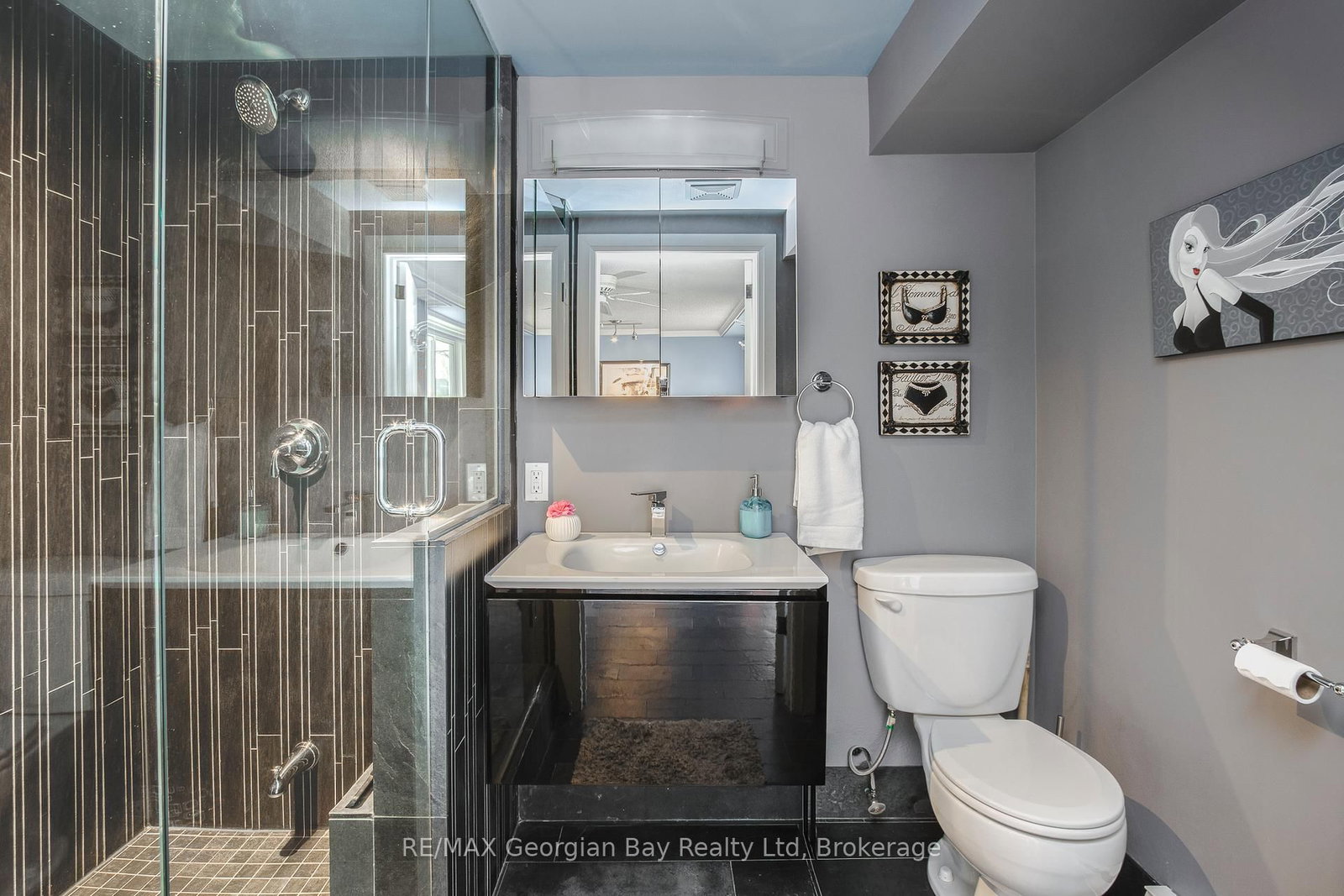 736 Victoria Street • Midland, ON photo 26
