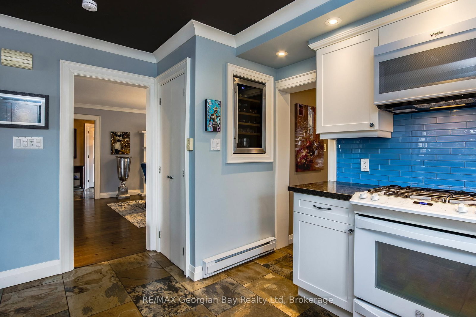 736 Victoria Street • Midland, ON photo 6