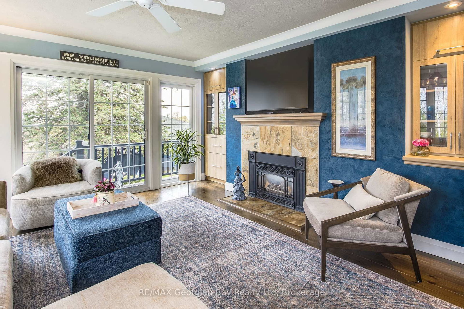 736 Victoria Street • Midland, ON photo 9