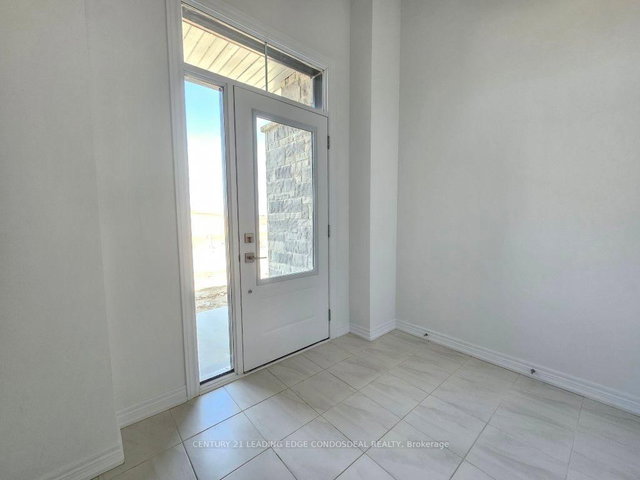 21 Milady Crescent