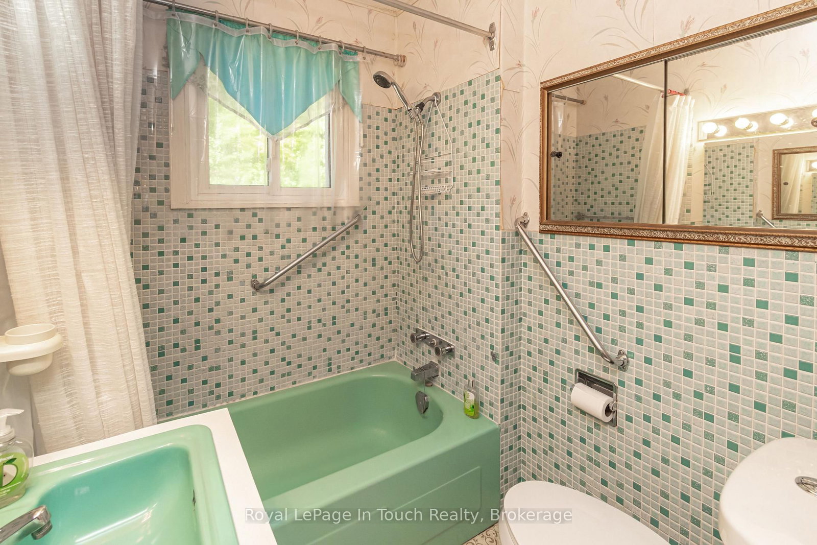 22 Glendale Road • Tiny, ON photo 31