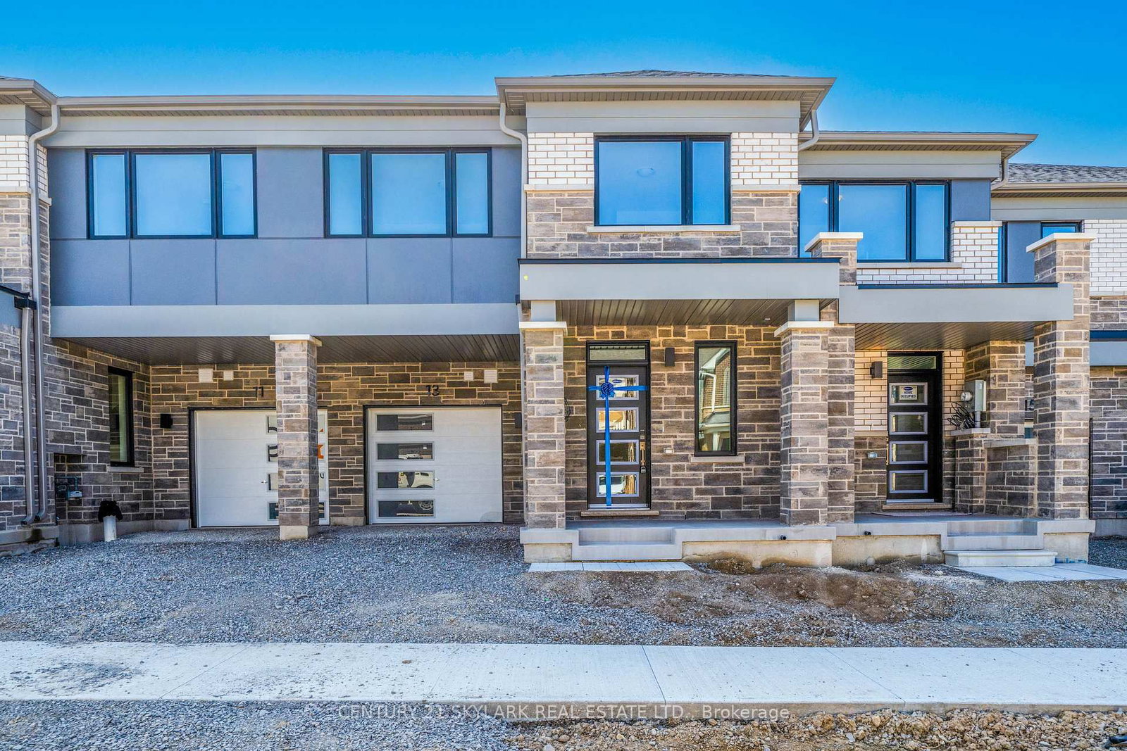 Detached House for lease at 13 Vinewood Crescent, Barrie, Ontario, L9J 1B6 - Rural Barrie Southeast - MLS: S13554854