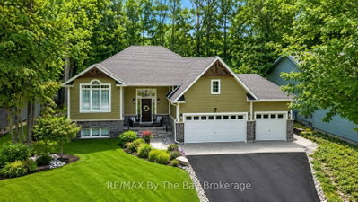 7 Downer Crescent • Wasaga Beach, ON photo 8