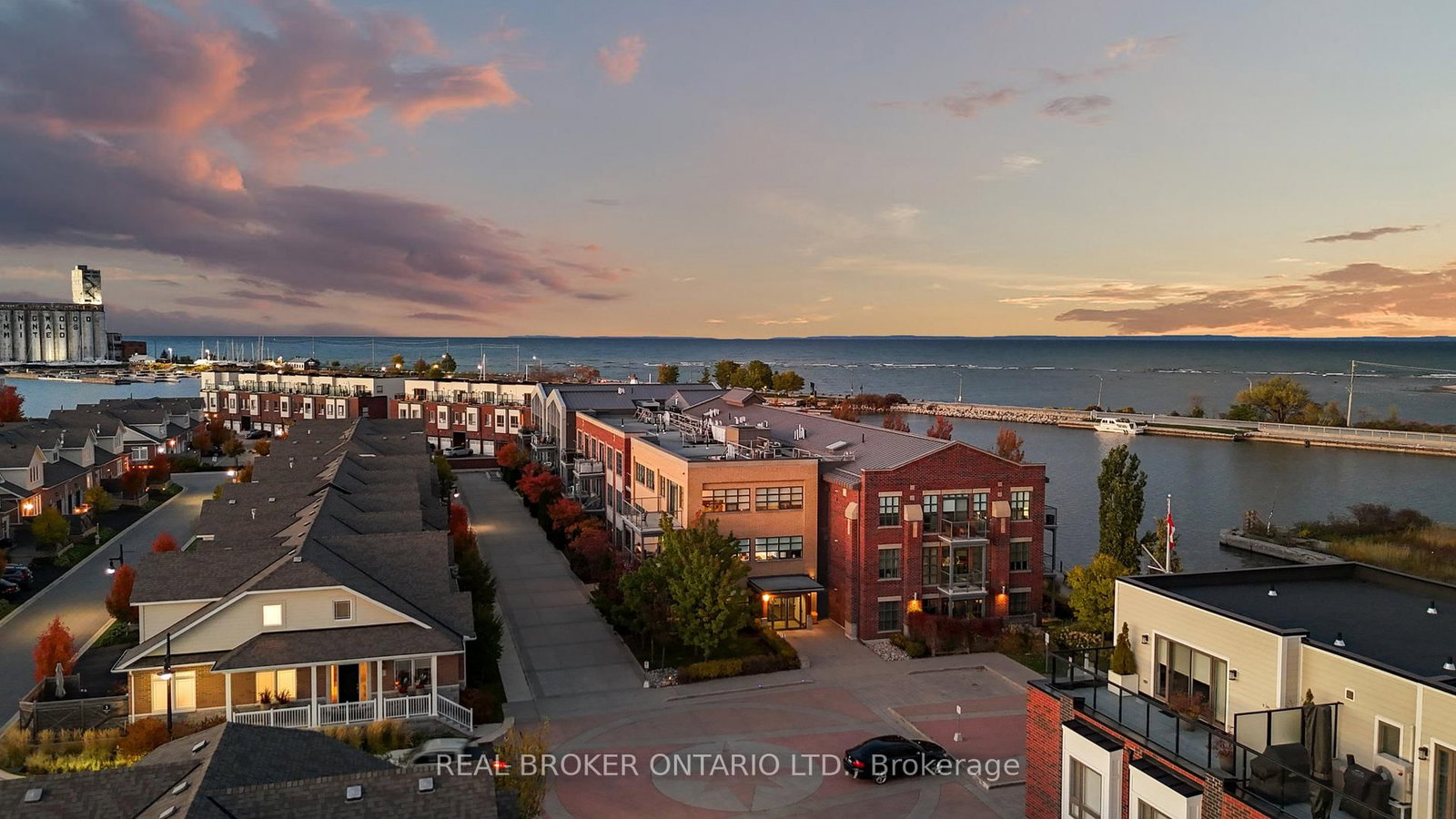 1 Shipyard Lane • #302 • Collingwood, ON photo 34