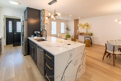 59 Lankin Boulevard — more photos