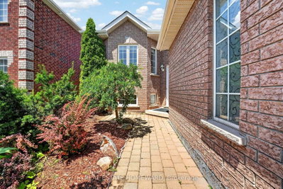 26 Nicole Marie Avenue — photo 2