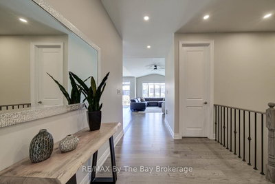 194 Mapleside Drive • Wasaga Beach, ON photo 8
