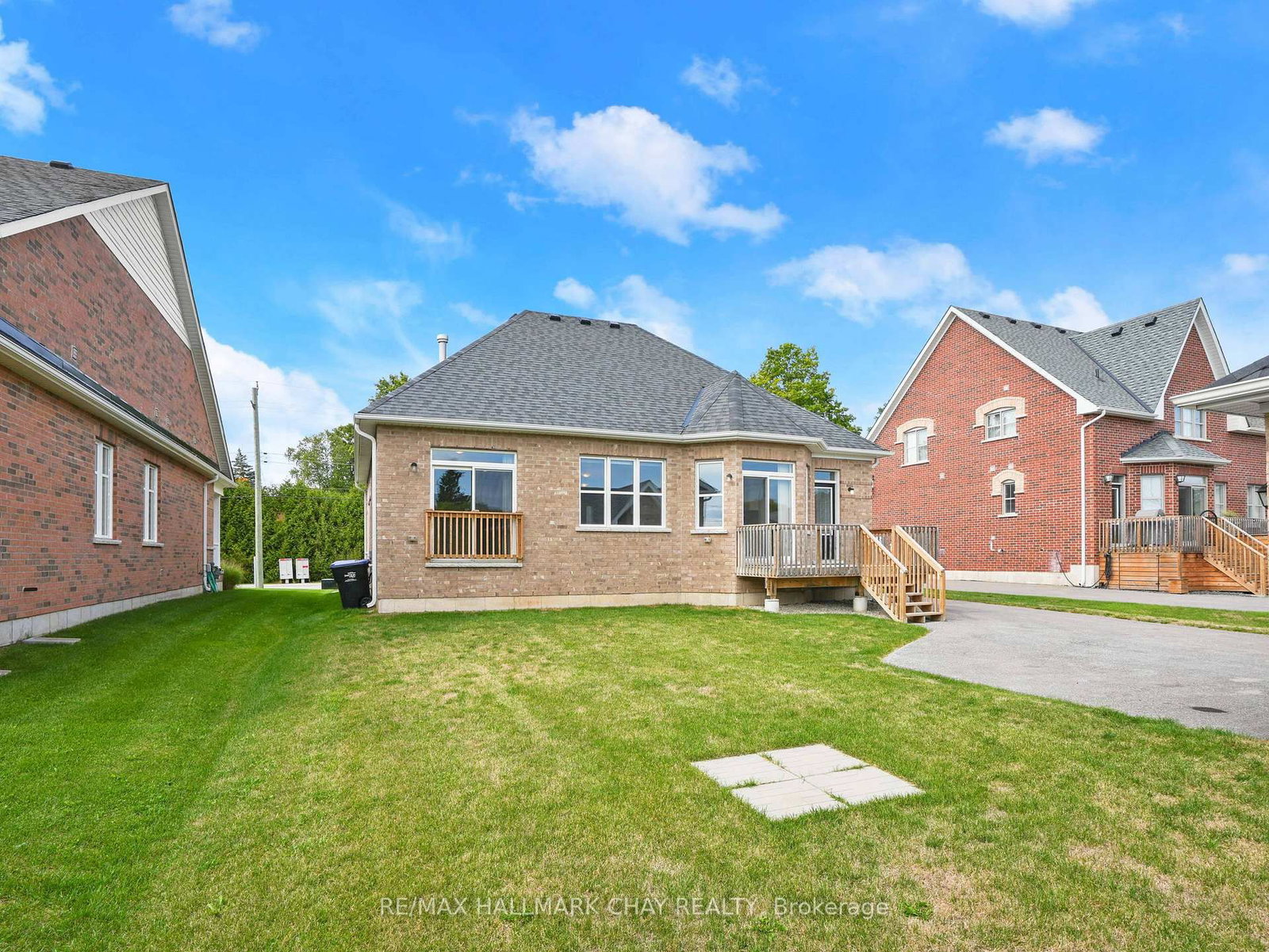213 Mary Street • Clearview, ON photo 39