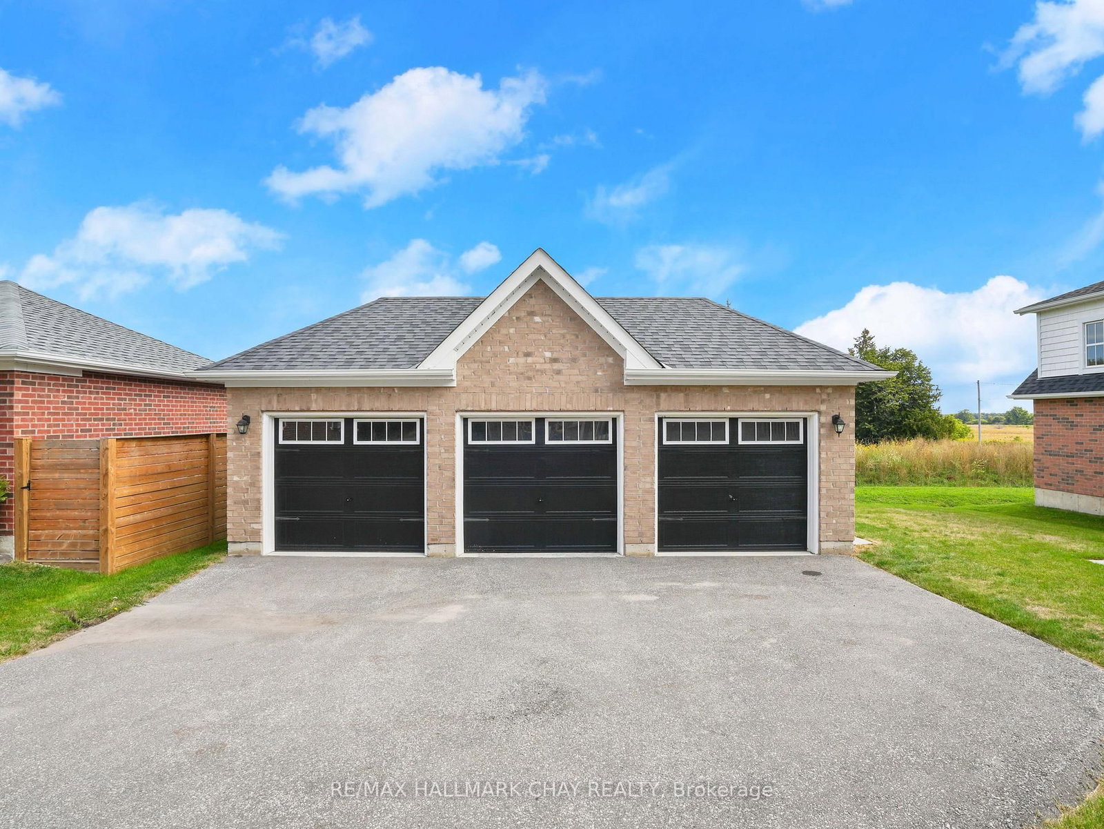 213 Mary Street • Clearview, ON photo 40