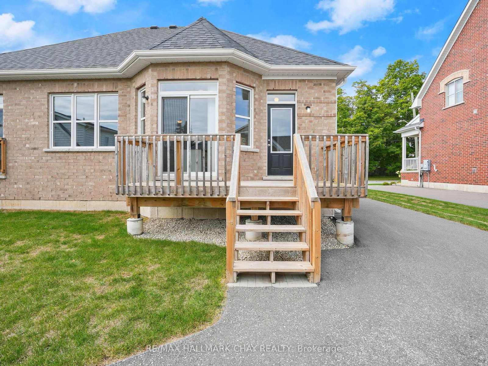 213 Mary Street • Clearview, ON photo 42