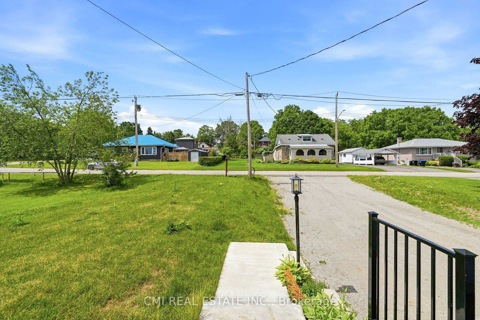 753 Fifth Avenue • Tay, ON photo 4