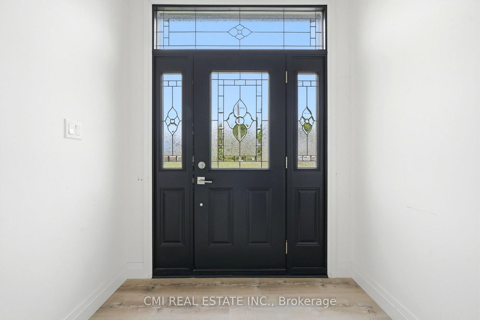 753 Fifth Avenue • Tay, ON photo 6