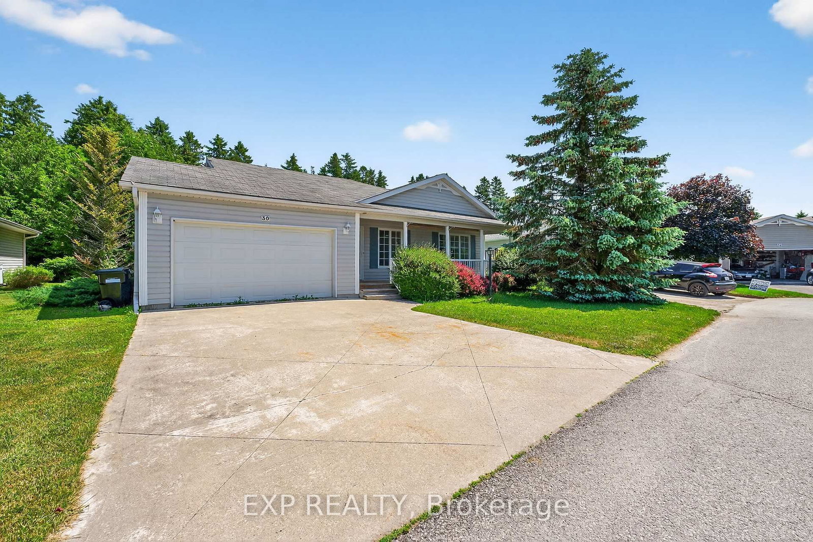30 Illinois Crescent • Wasaga Beach, ON photo 1