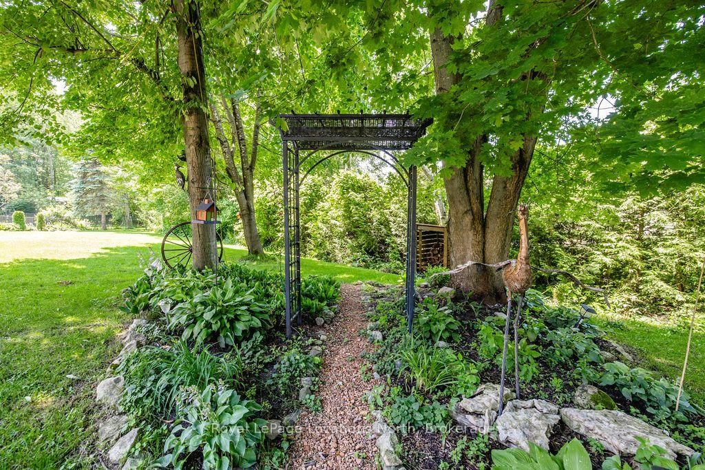 7 Coles Court • Wasaga Beach, ON photo 45