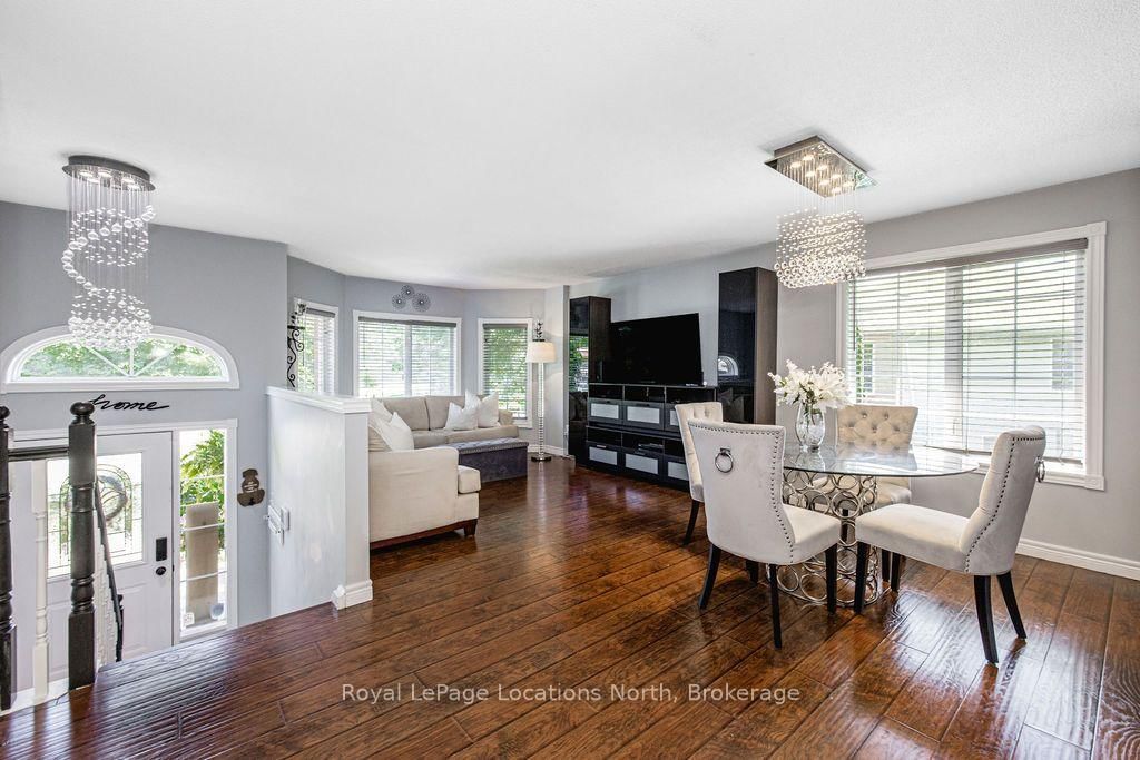 7 Coles Court • Wasaga Beach, ON photo 6
