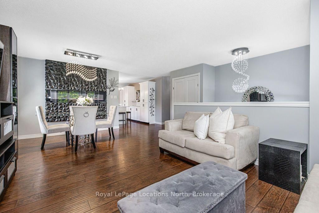 7 Coles Court • Wasaga Beach, ON photo 9