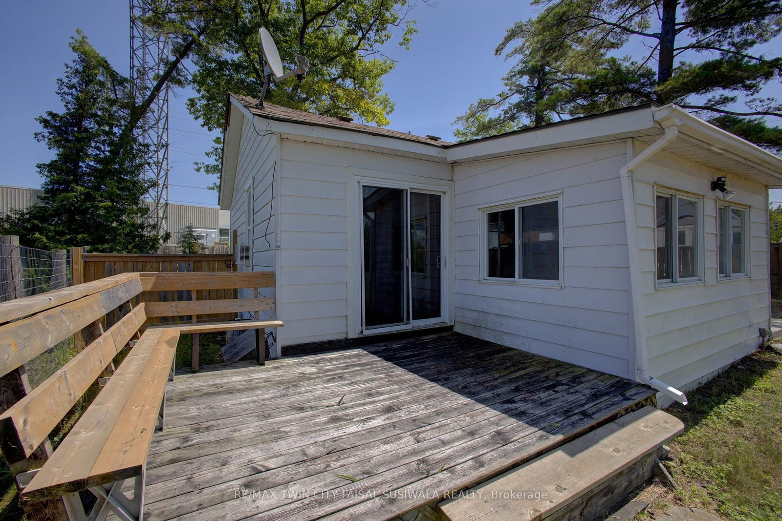 16 ZOO PARK Road • Wasaga Beach, ON photo 22